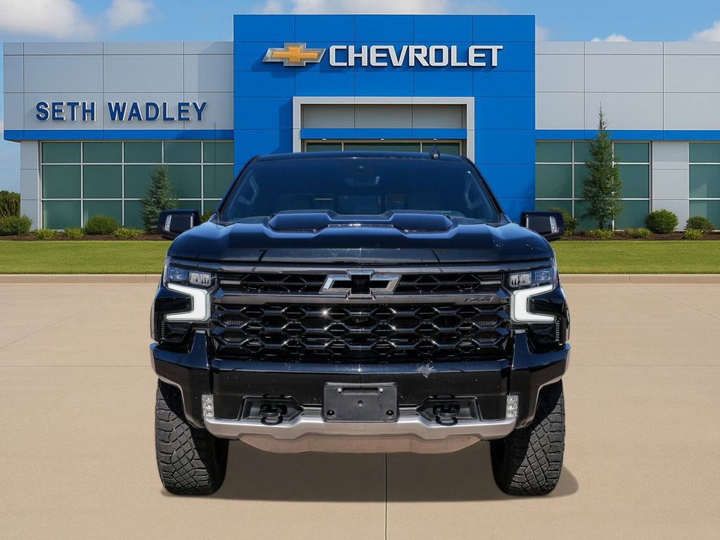 Used 2024 Chevrolet Silverado 1500 ZR2 w/ Technology Package image 2