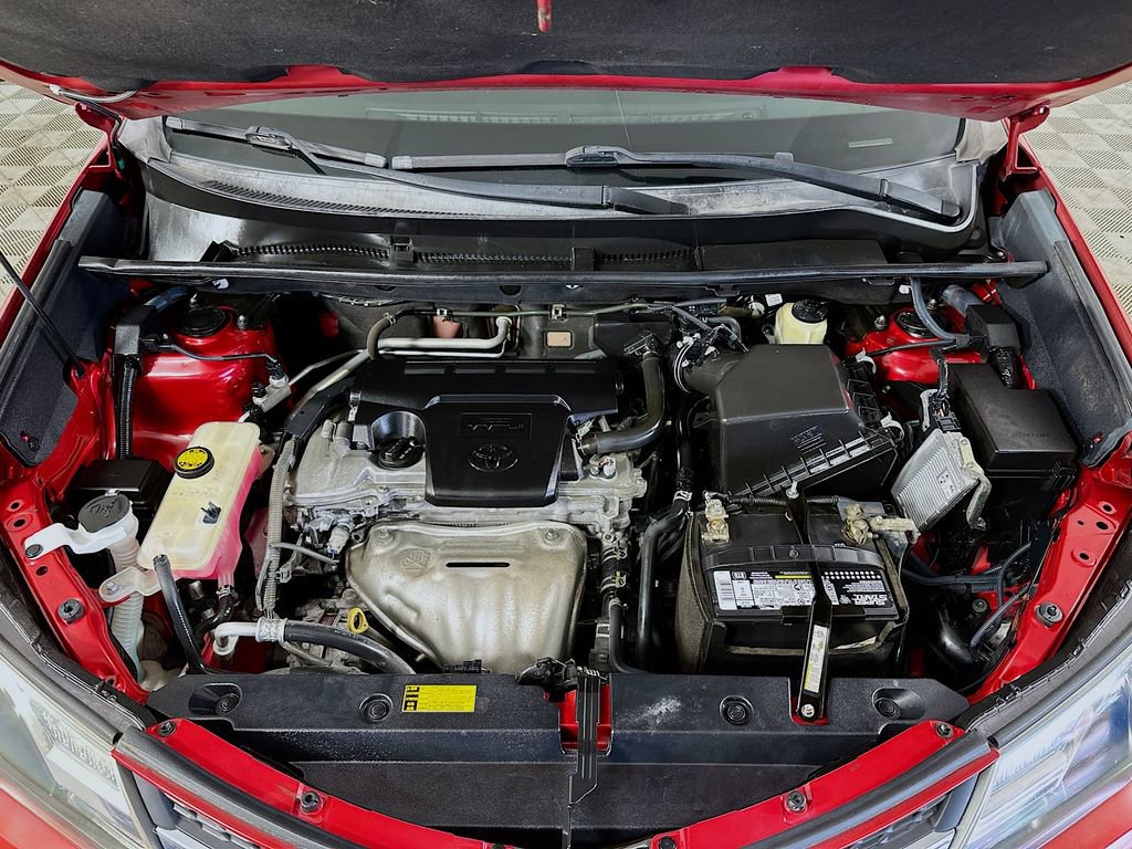 Used 2015 Toyota RAV4 XLE FWD image 34