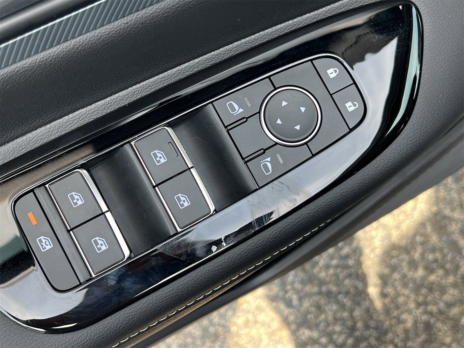 New 2025 Nissan Murano SL image 18