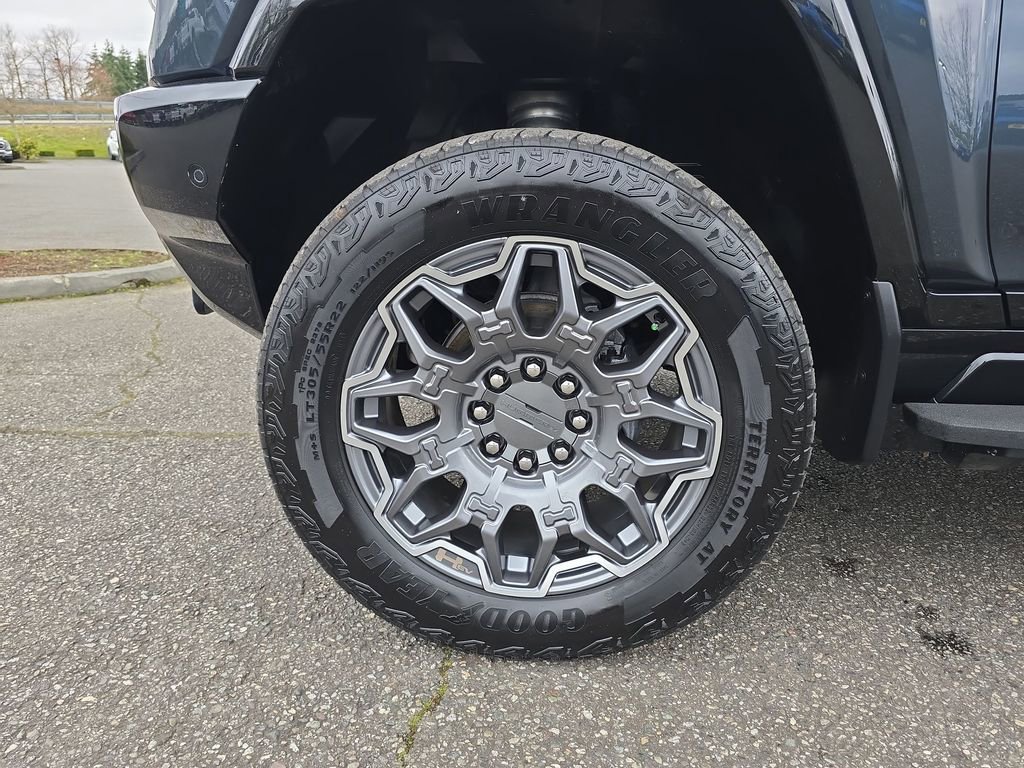 Certified 2025 GMC Hummer EV 3X image 41