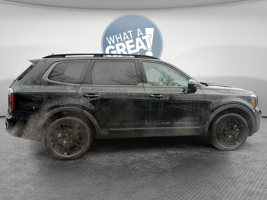 Used 2025 Kia Telluride SX Prestige X-Line image 2