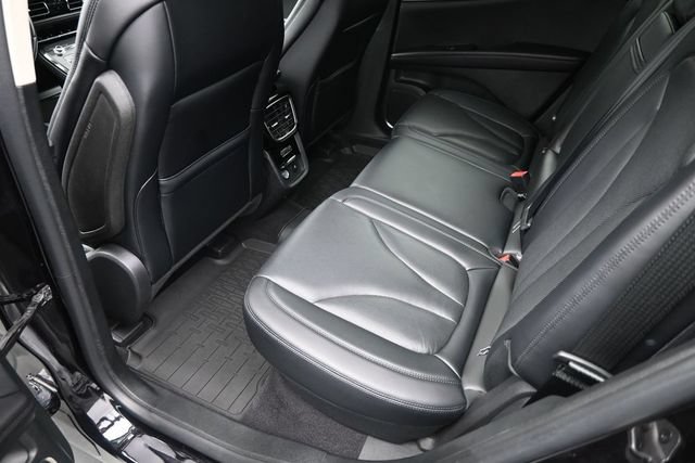 Used 2023 Lincoln Nautilus Reserve AWD/4WD image 14