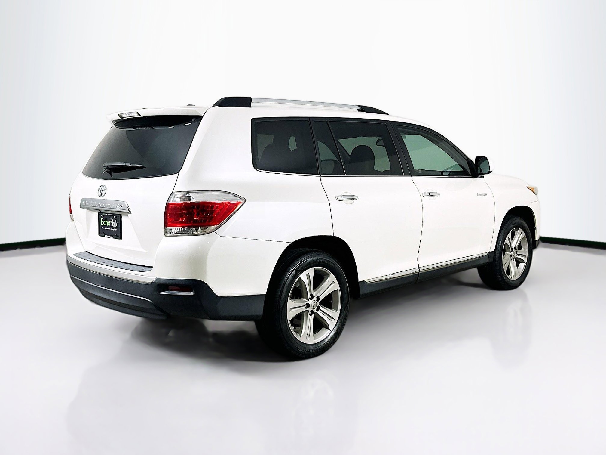 Used 2012 Toyota Highlander Limited w/ Tow Pkg image 9
