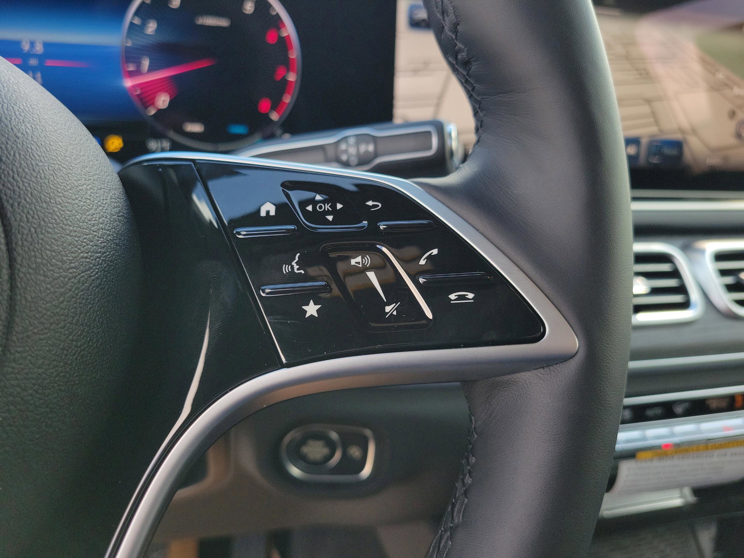 New 2026 Mercedes-Benz GLE 450 4MATIC Coupe image 22