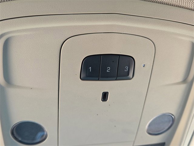 Used 2018 Cadillac XTS Luxury image 24