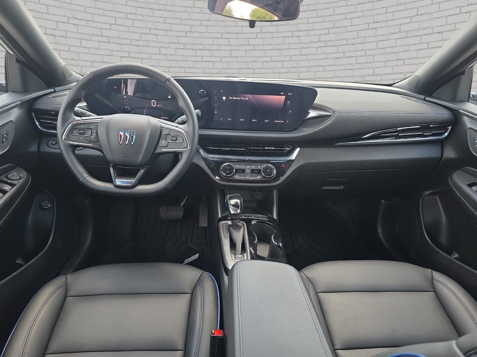 Used 2025 Buick Envista Sport Touring w/ Convenience I Package FWD image 10