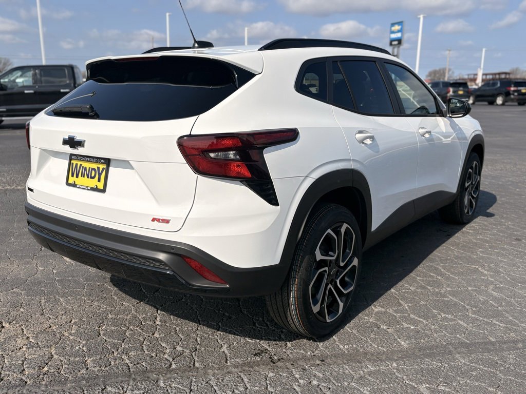 New 2026 Chevrolet Trax RS image 5