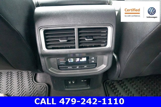 Certified 2024 Volkswagen Atlas SE w/ Black Wheel Package image 34