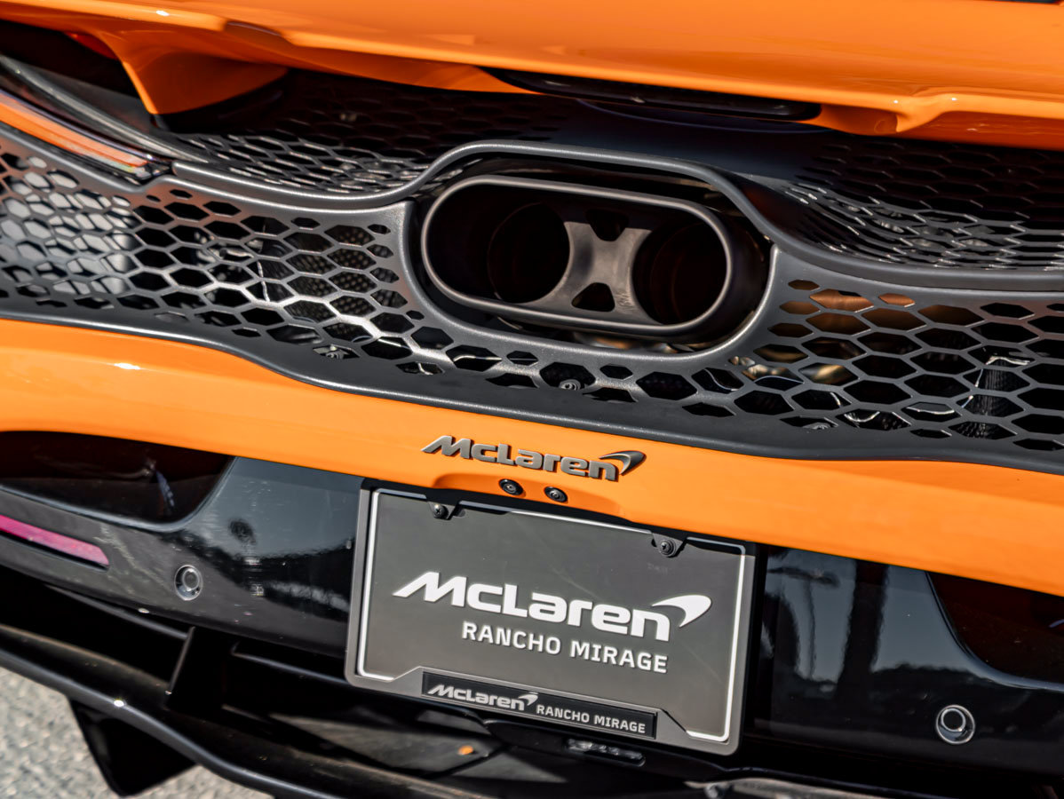 Used 2025 McLaren 750S RWD image 14