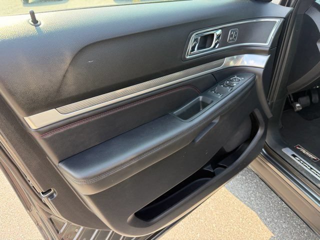 Used 2019 Ford Explorer Sport w/ Equipment Group 401A AWD/4WD image 10