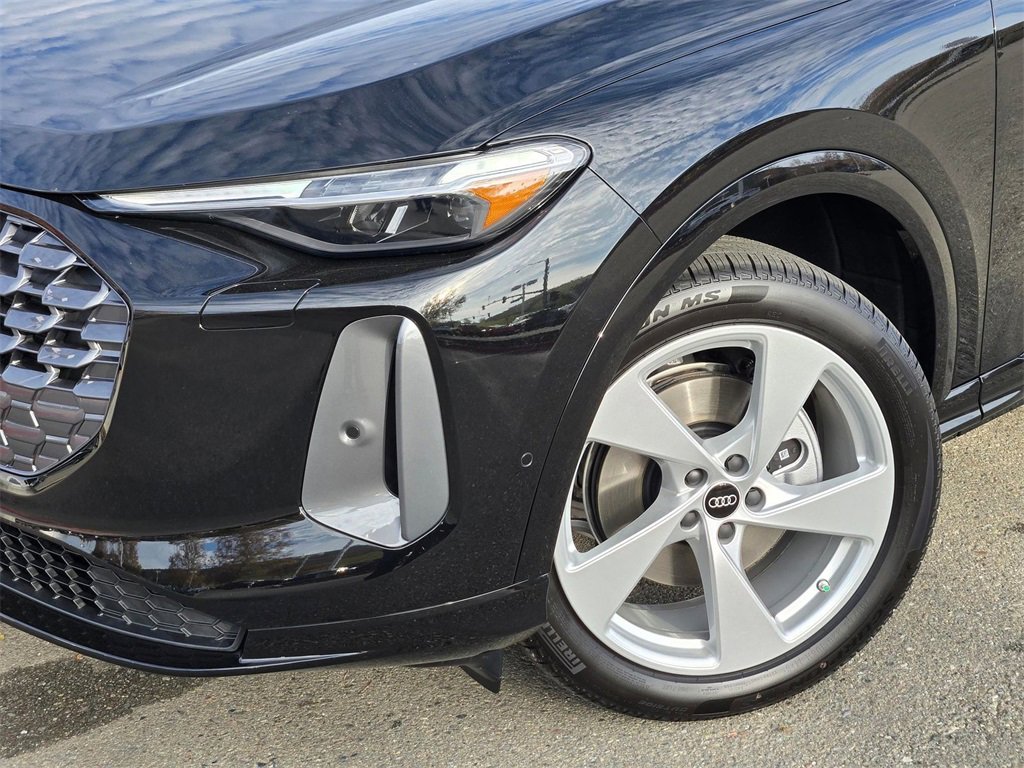 New 2025 Audi Q5 Premium Plus image 9