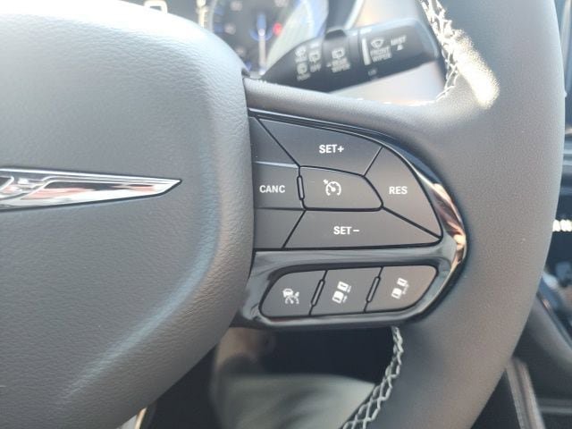New 2026 Chrysler Pacifica Limited w/ S Appearance Package image 11
