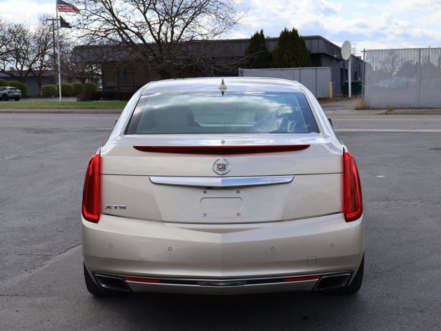 Used 2014 Cadillac XTS Premium image 7