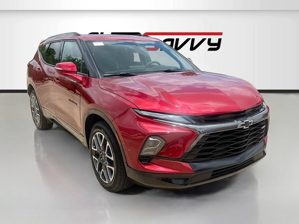 Used 2025 Chevrolet Blazer RS w/ Driver Confidence II Package FWD image 1