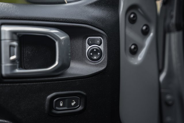 Used 2021 Jeep Wrangler Unlimited Rubicon image 51