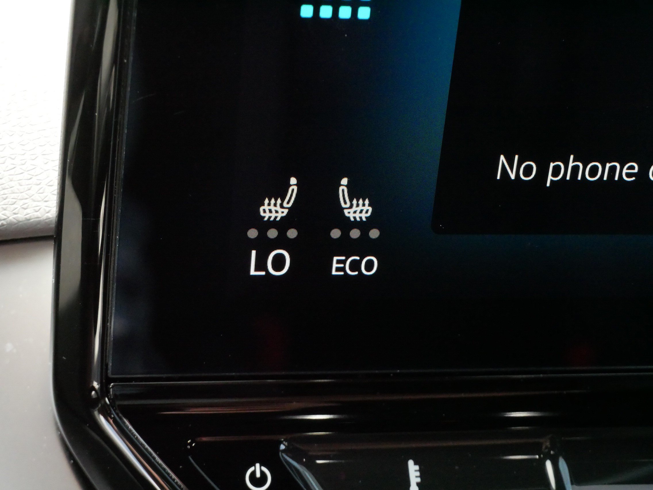 Certified 2022 Volkswagen ID.4 Pro AWD/4WD image 27