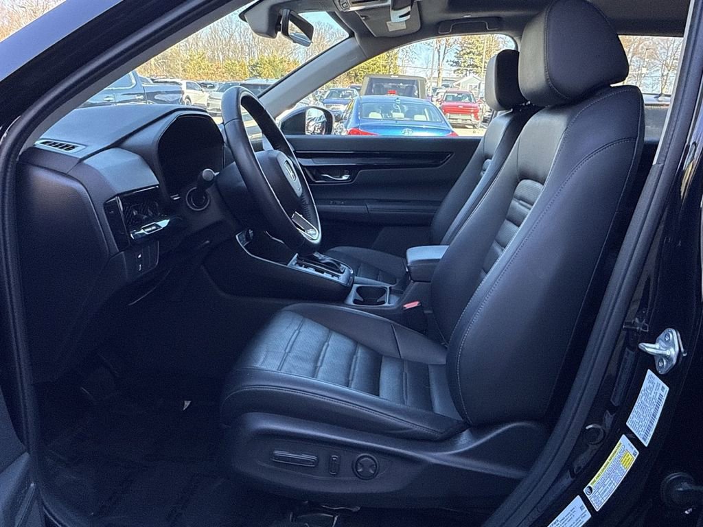 Used 2025 Honda CR-V EX-L image 13
