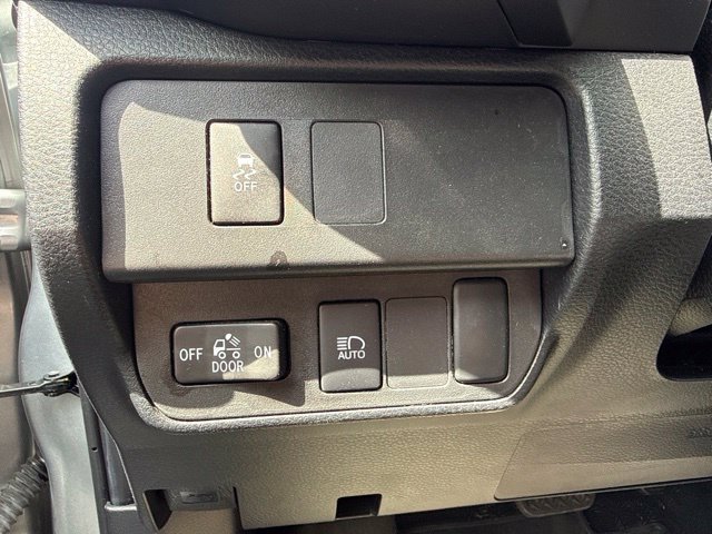 Certified 2023 Toyota Tacoma SR AWD/4WD image 18