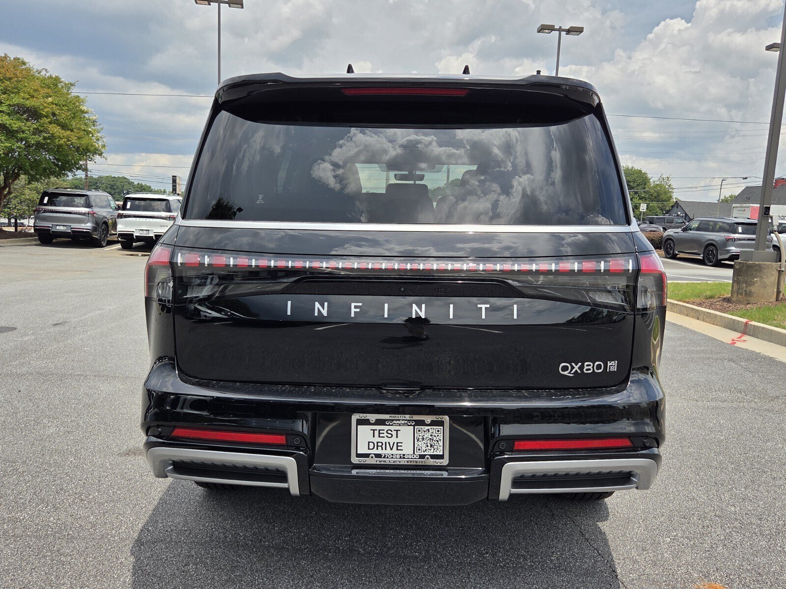 New 2027 INFINITI QX80 Luxe w/ Cargo Package AWD/4WD image 7