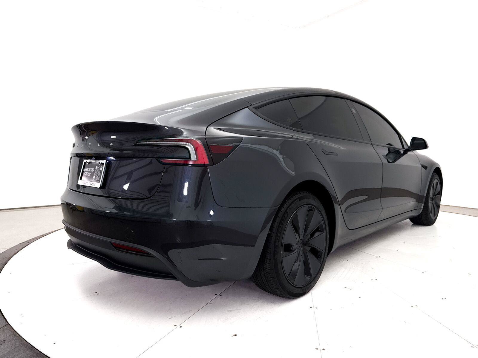 Used 2025 Tesla Model 3 Long Range RWD image 17