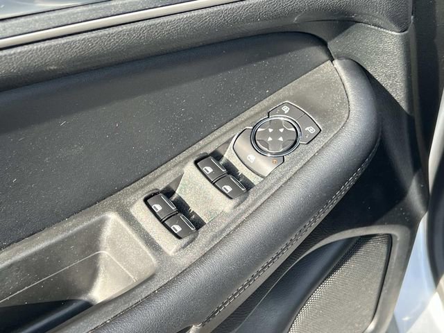 Certified 2022 Ford Edge SEL w/ Convenience Package image 18