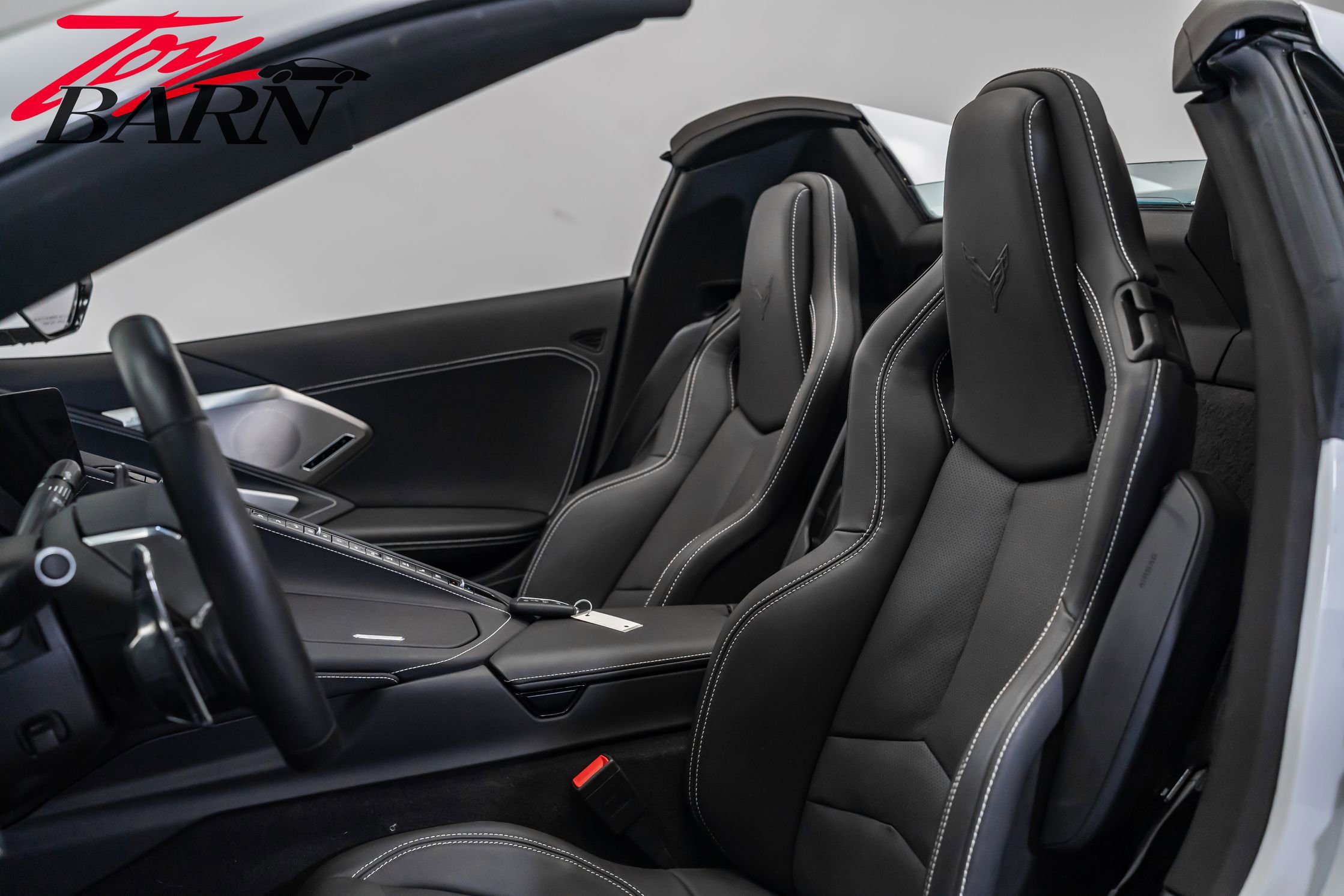 Used 2024 Chevrolet Corvette Stingray image 31