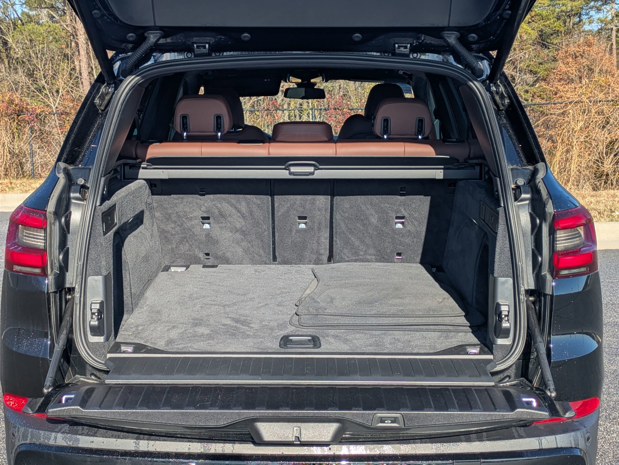 Used 2023 BMW X5 xDrive40i w/ Parking Assistance Package image 25