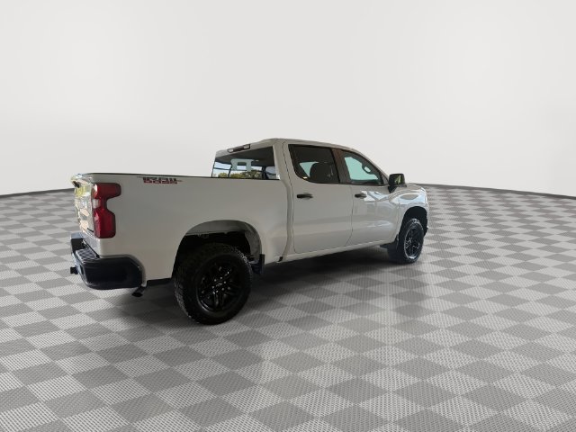 Certified 2025 Chevrolet Silverado 1500 Custom Trail Boss w/ LPO, Dark Essentials Package AWD/4WD image 12