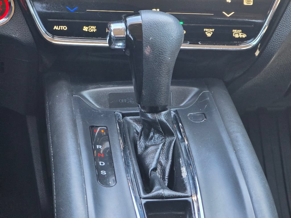 Used 2022 Honda HR-V EX image 16