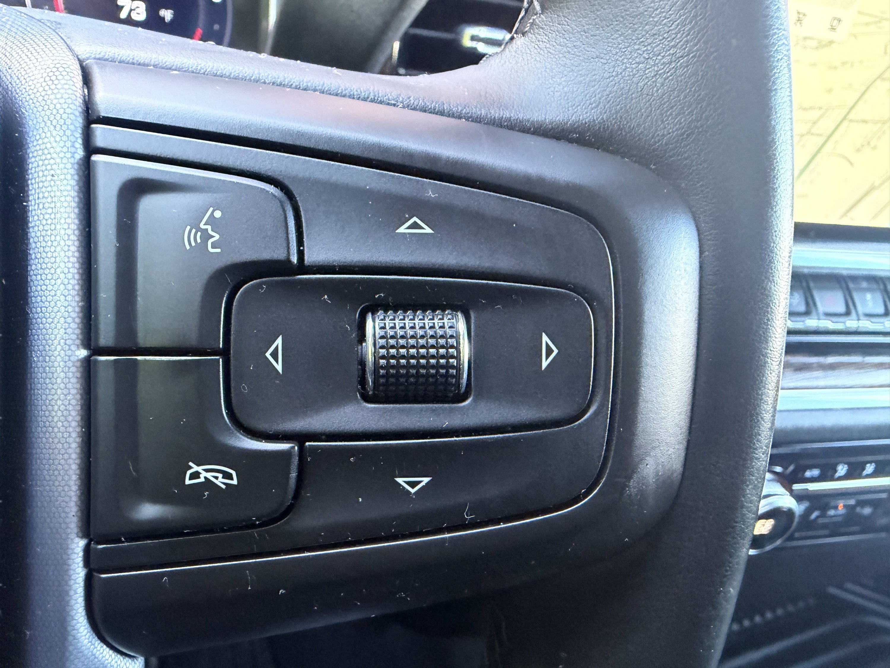 Used 2024 GMC Sierra 1500 SLE w/ Preferred Package AWD/4WD image 21