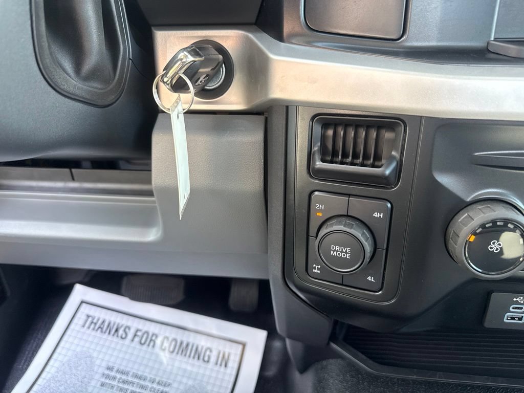 Used 2025 Ford F350 XL w/ Snow Plow Prep Package AWD/4WD image 19
