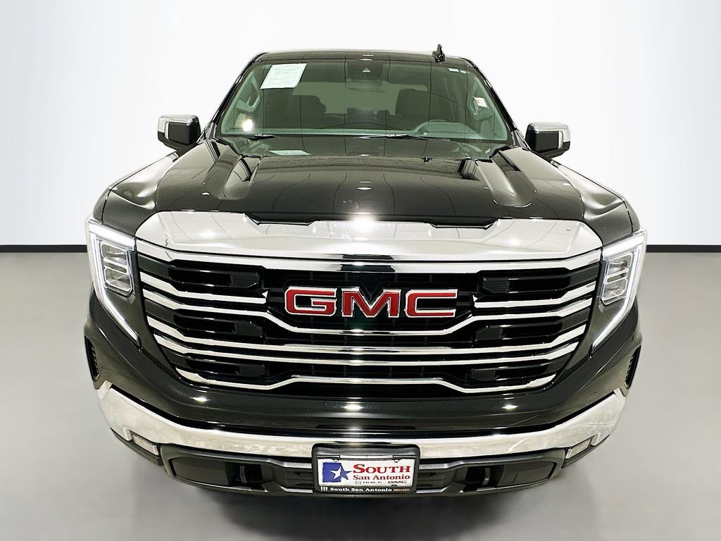 Used 2024 GMC Sierra 1500 SLT w/ X31 Off-Road Package AWD/4WD image 2