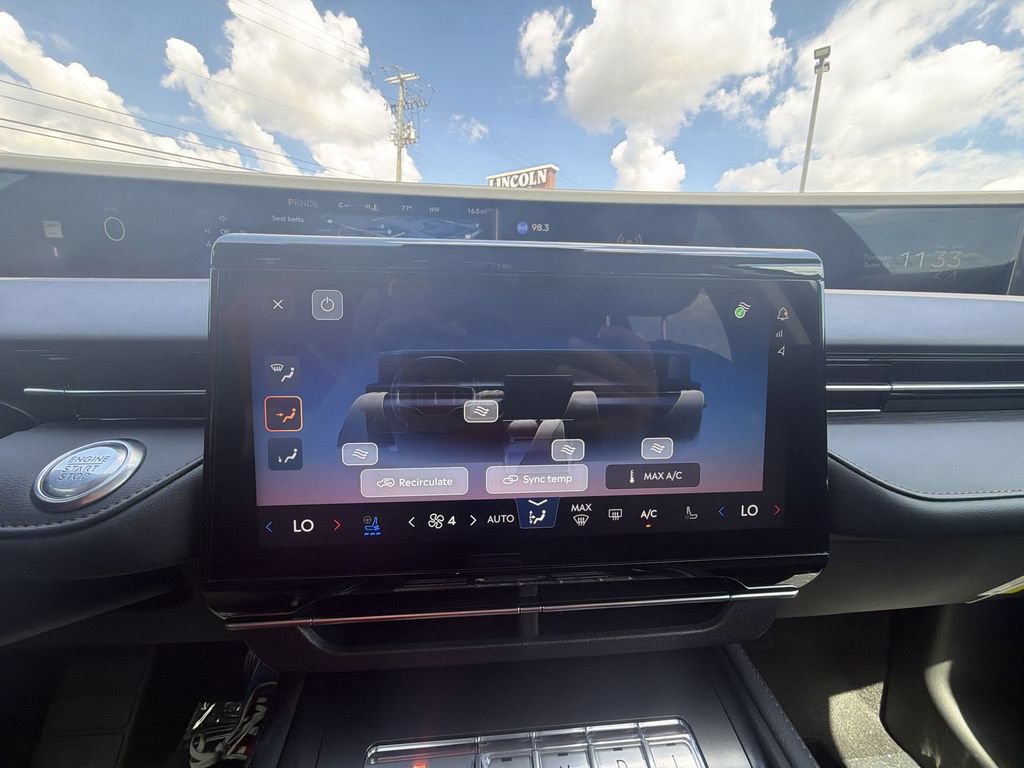 New 2026 Lincoln Nautilus Reserve w/ Jet Appearance Package AWD/4WD image 19