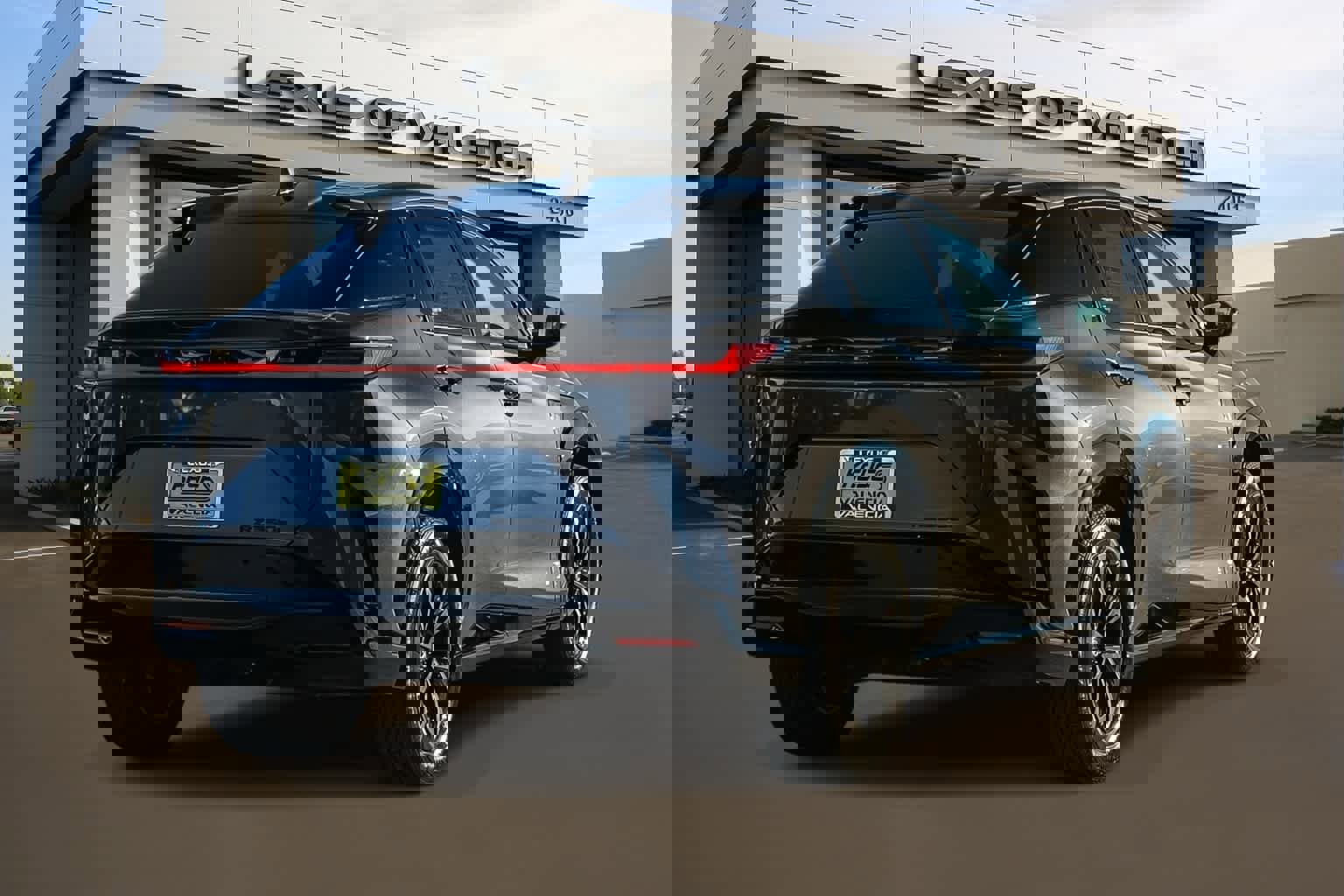 New 2026 Lexus RZ 350e 2WD w/ Accessory Package (Z2) image 4