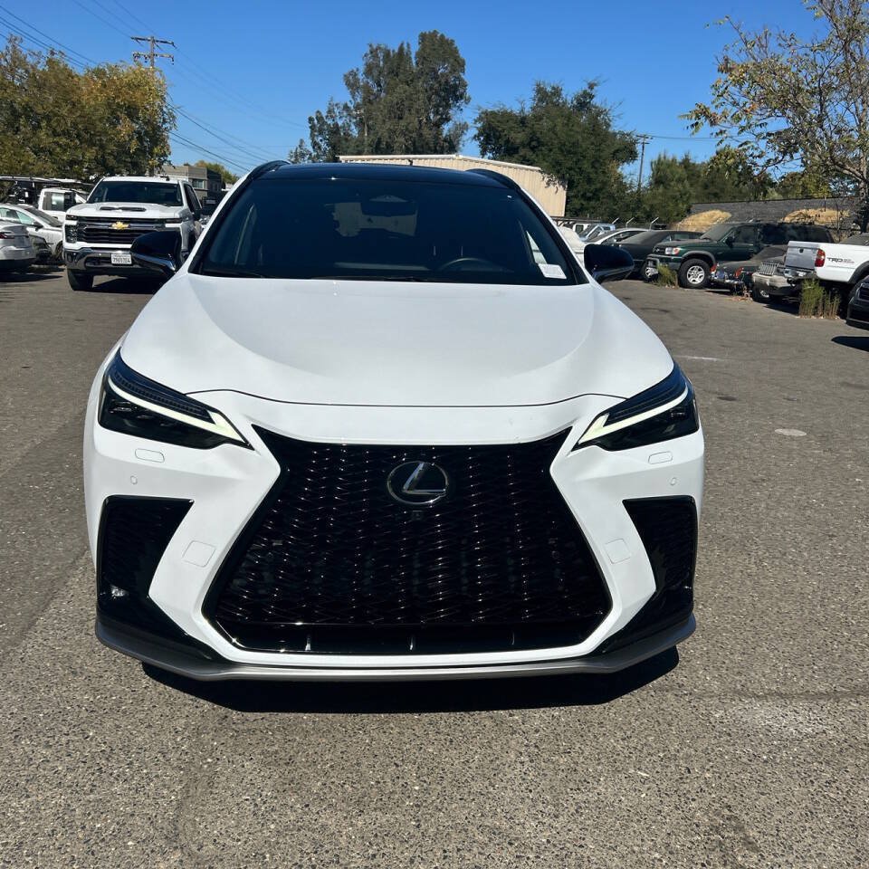 Used 2026 Lexus NX 450h+ F Sport AWD/4WD image 3