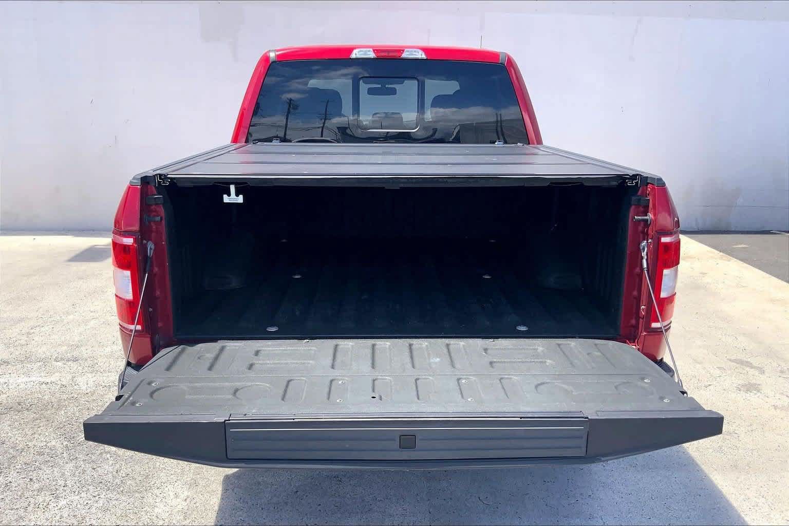 Used 2020 Ford F150 XLT w/ Equipment Group 302A Luxury AWD/4WD image 18