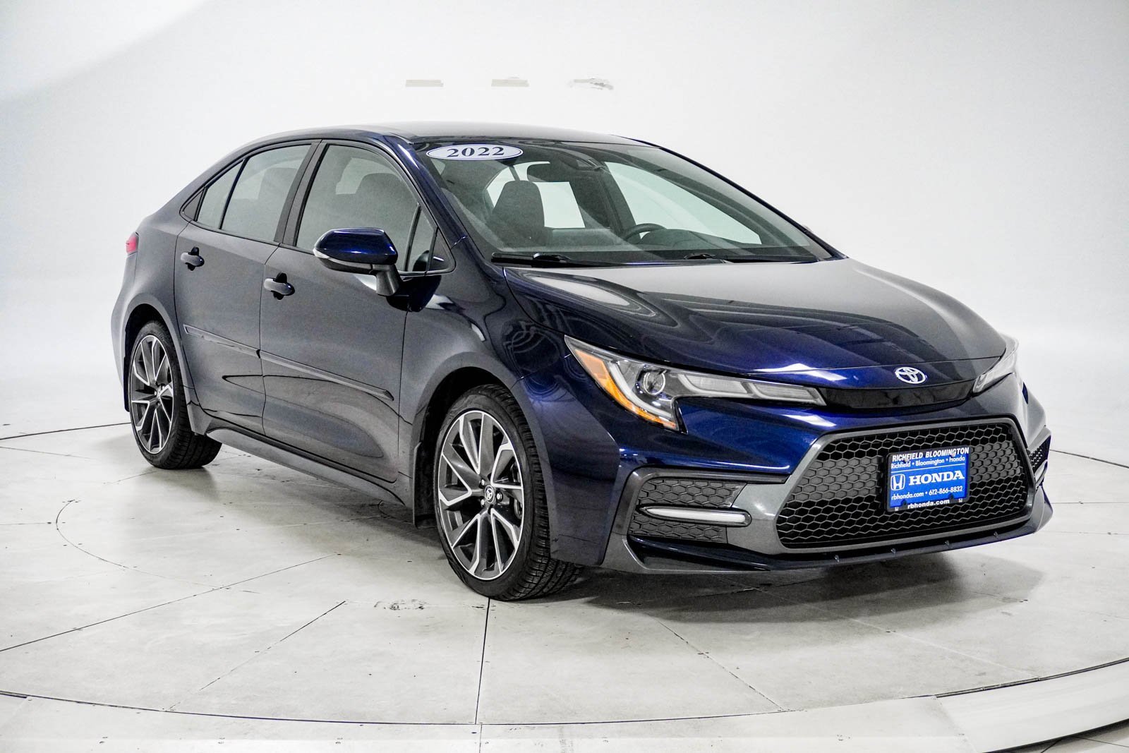 Used 2022 Toyota Corolla SE image 13