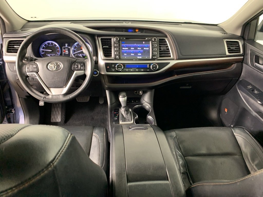 Used 2015 Toyota Highlander Limited image 42