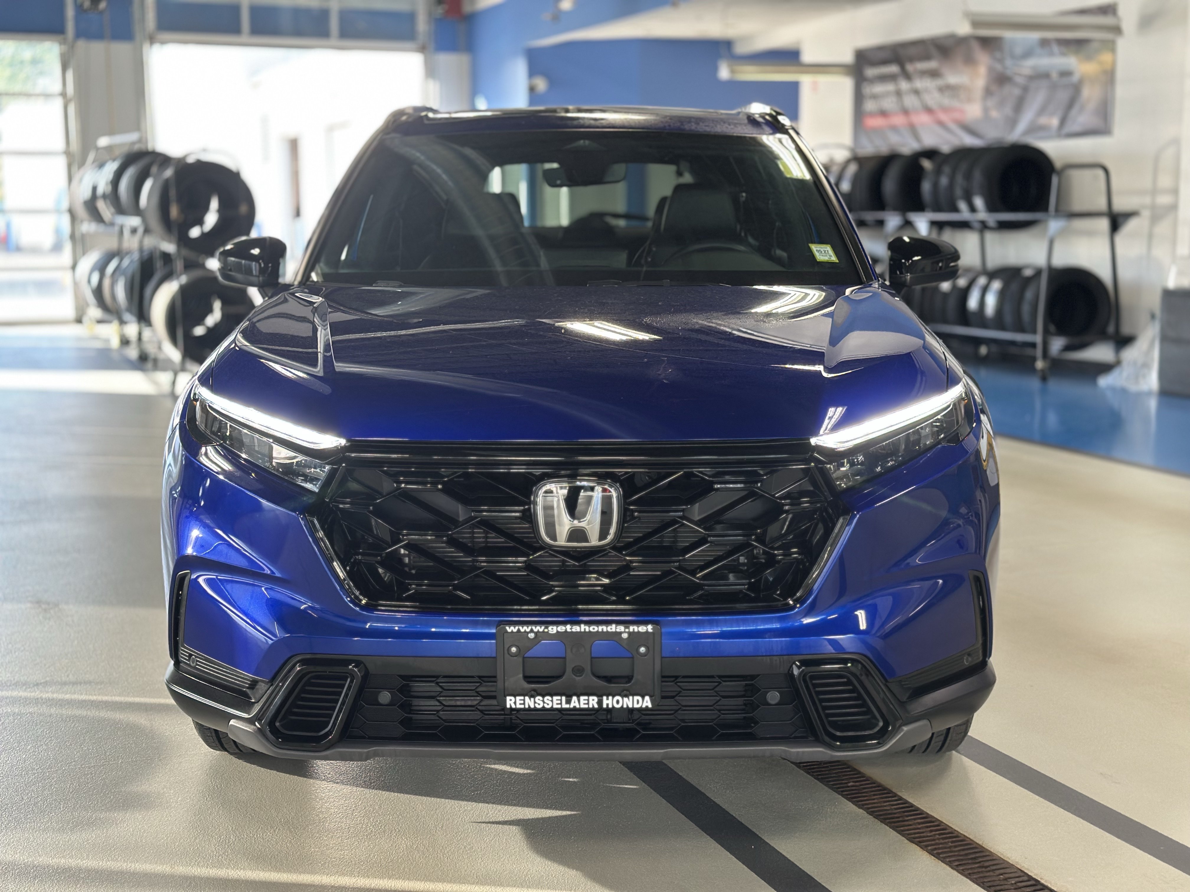 Used 2024 Honda CR-V Sport-L image 2