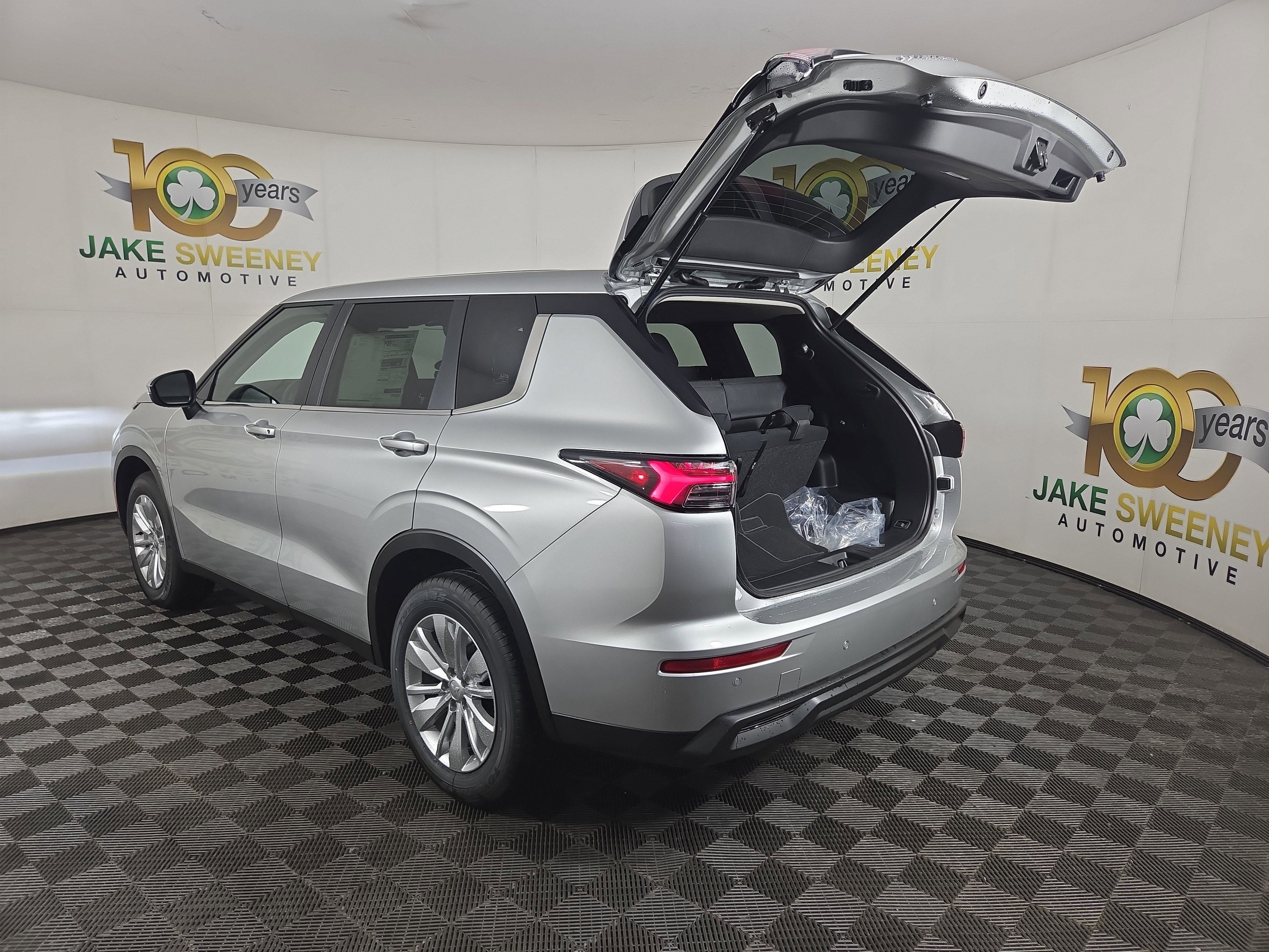 New 2026 Mitsubishi Outlander ES AWD/4WD image 30