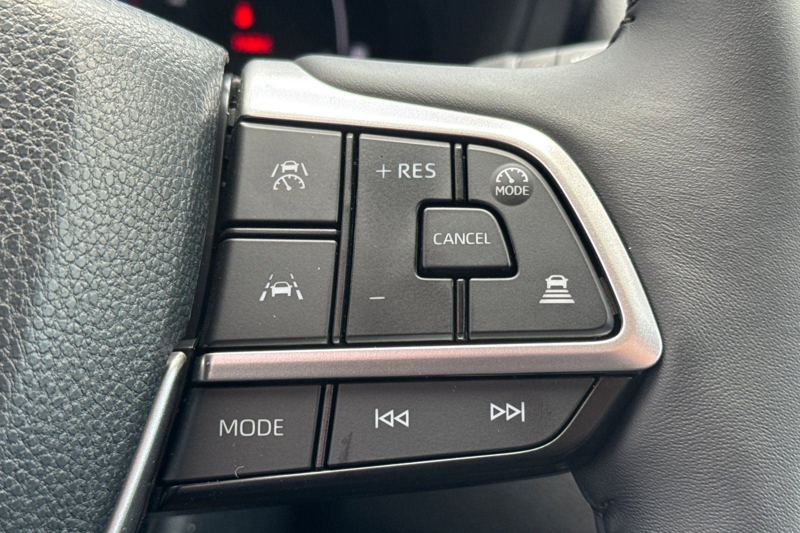 Used 2026 Toyota Grand Highlander XLE image 33