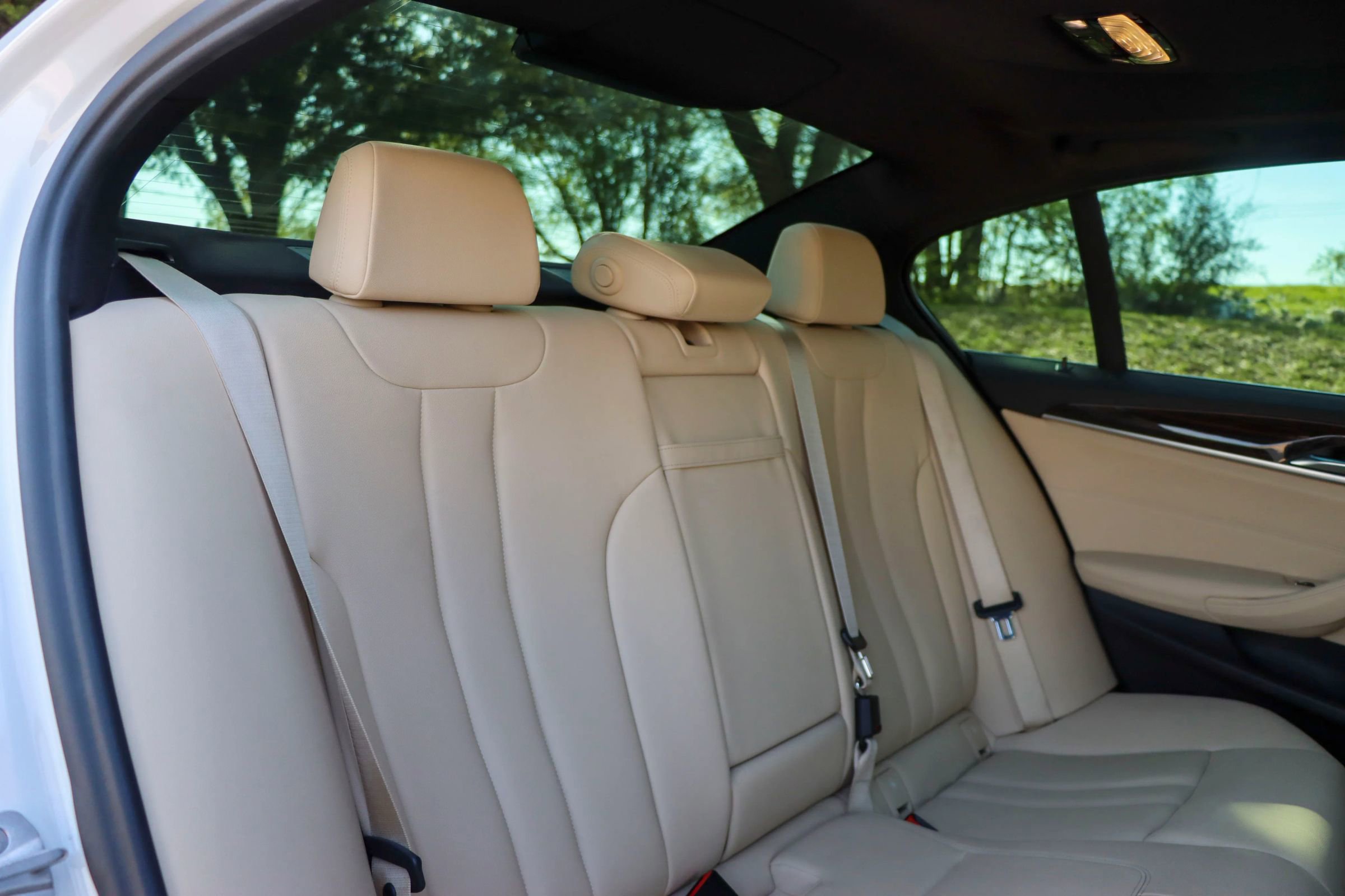 Used 2018 BMW 530i image 19