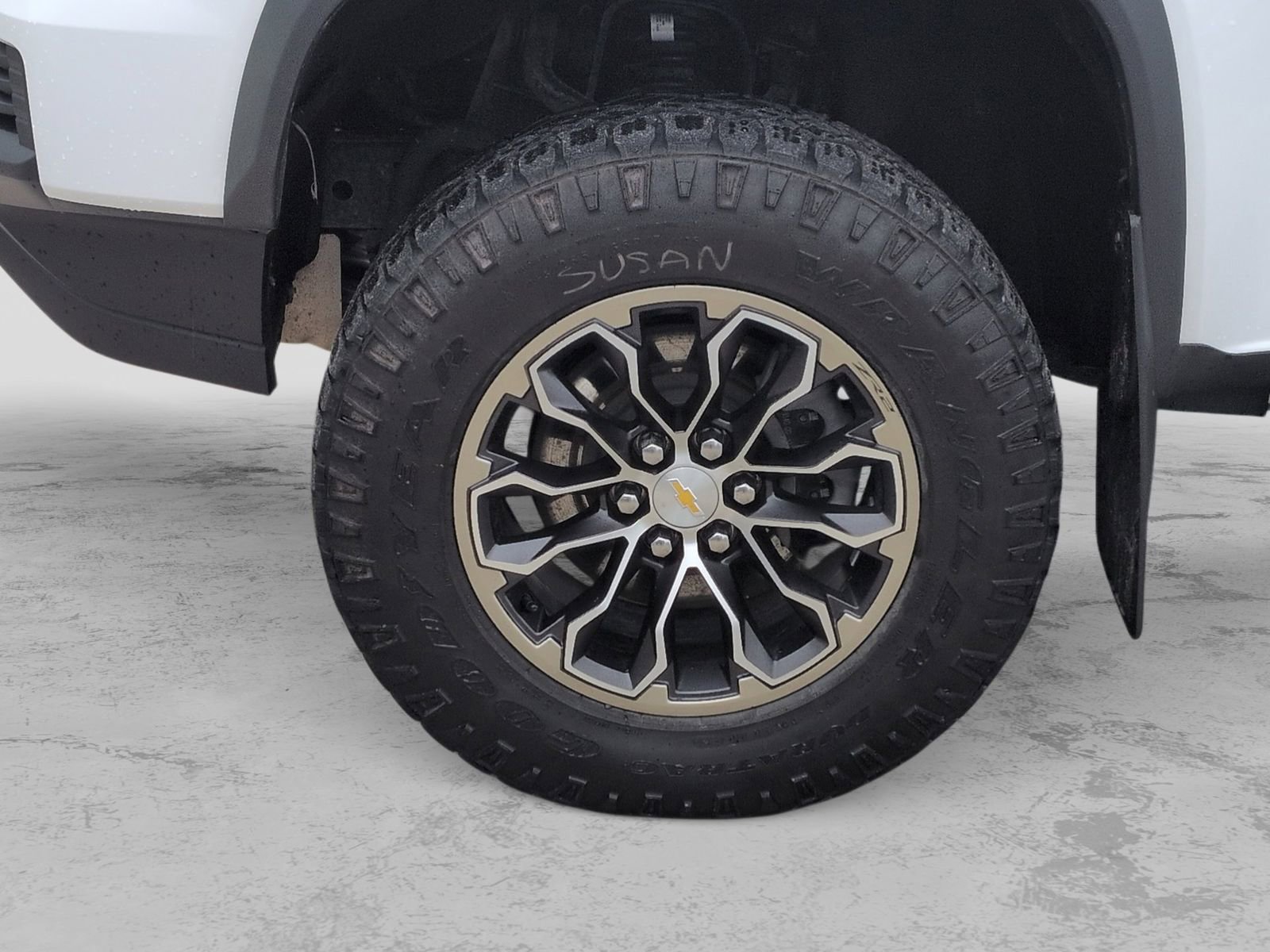 Used 2022 Chevrolet Colorado ZR2 AWD/4WD image 17