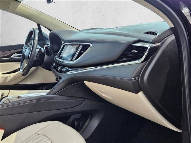 Used 2023 Buick Enclave Avenir w/ Avenir Technology Package FWD image 20