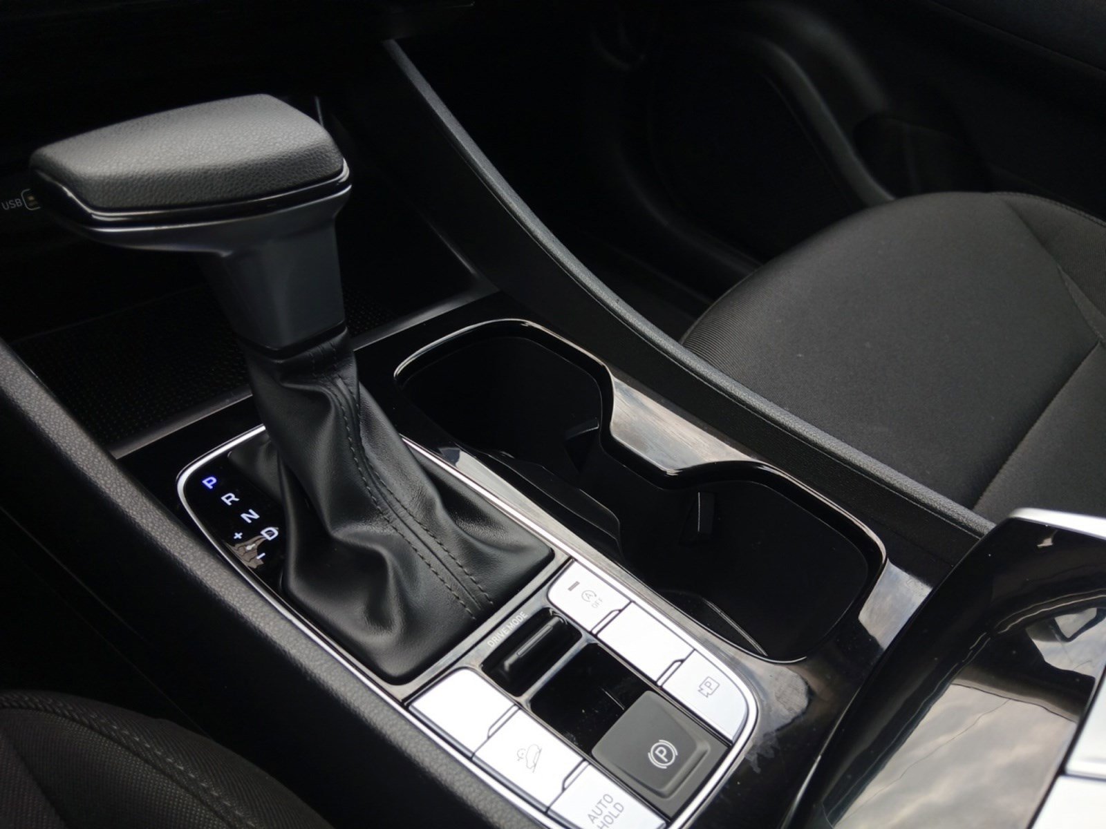 Certified 2024 Hyundai Tucson SE image 19