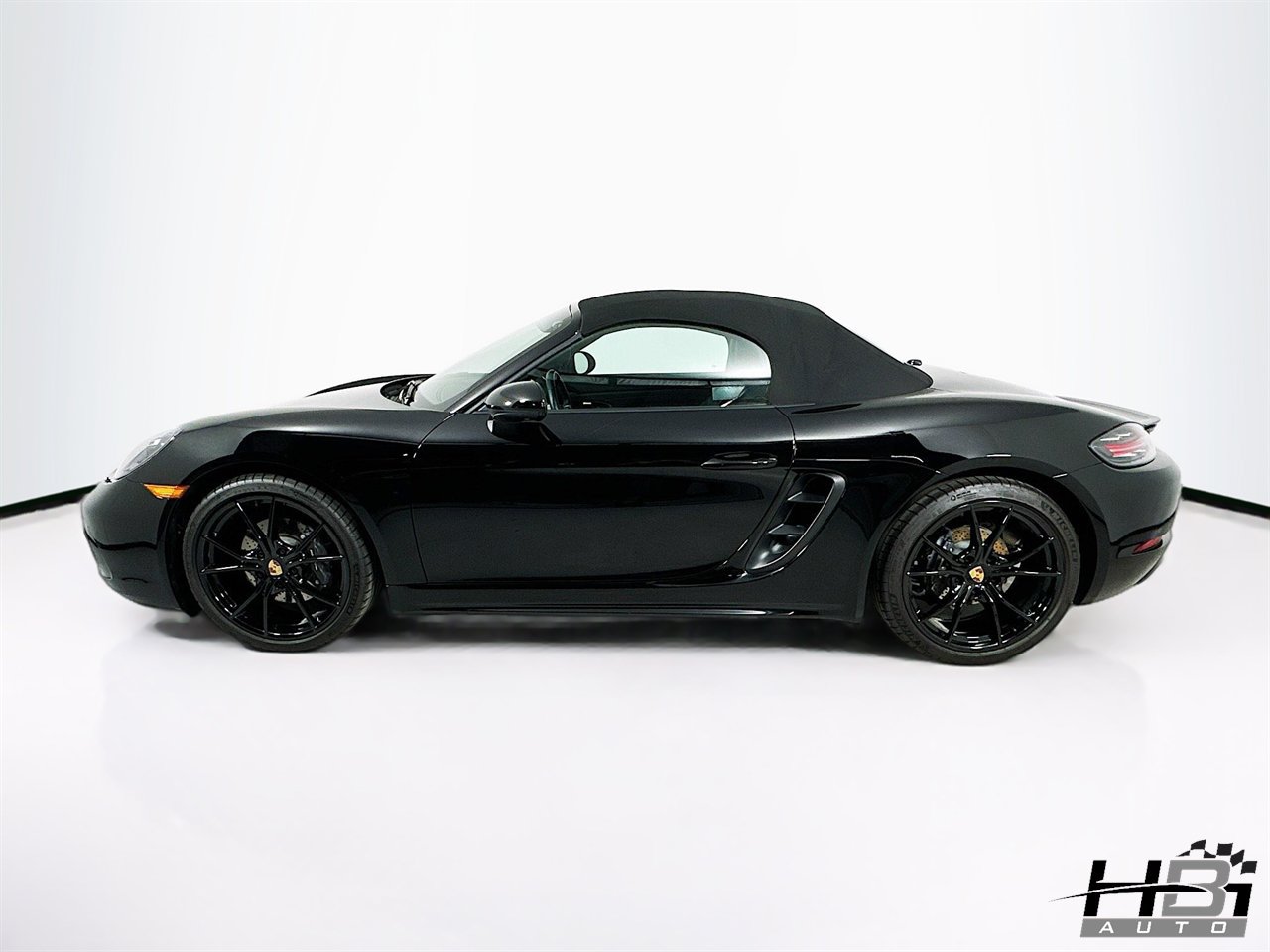 Used 2024 Porsche 718 Boxster w/ Premium Package RWD image 8