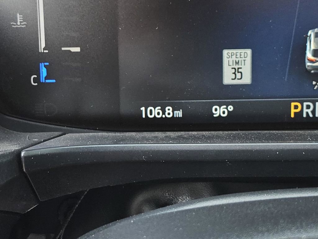 Used 2025 Ford Escape ST-Line w/ Tech Pack #1 FWD image 21