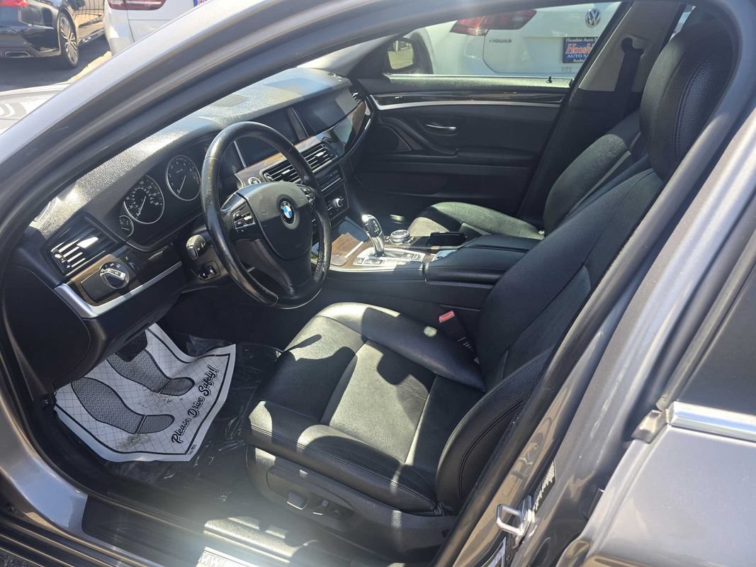 Used 2014 BMW 528i xDrive Sedan AWD/4WD image 27
