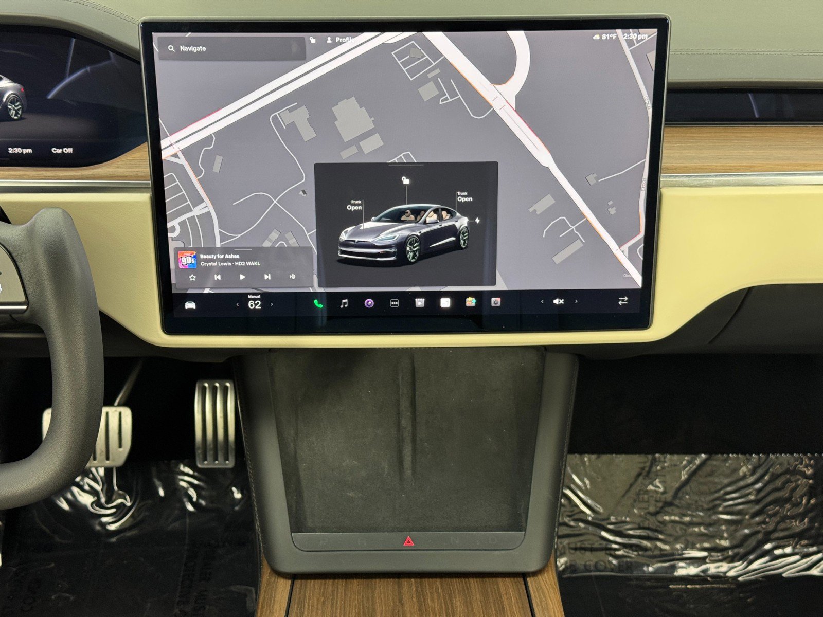 Used 2021 Tesla Model S Plaid image 21