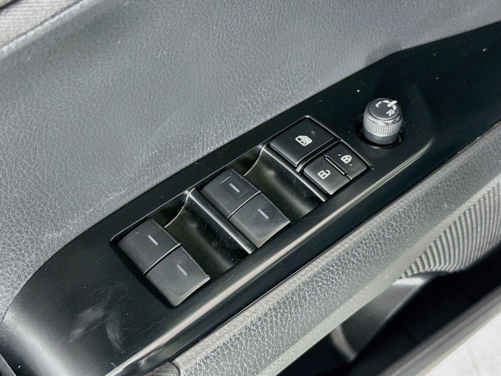 Used 2025 Toyota Camry LE FWD image 28